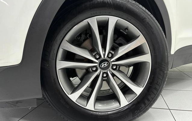 imagem-https://www.socarrao.com.br/sc-vehicle-images-prod/2198716/1789136932800-8198336_10_B_3b7b7d2df1.jpeg