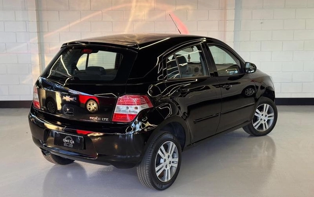 imagem-https://www.socarrao.com.br/sc-vehicle-images-prod/2198848/1788266566684-8197946_3_B_cbee1dbf24.jpeg