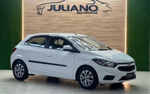 imagem-https://www.socarrao.com.br/sc-vehicle-images-prod/2198956/1785157362800-0mRJ3Tu5tp9QVIel3DVLNhohkjJouoz5.jpg