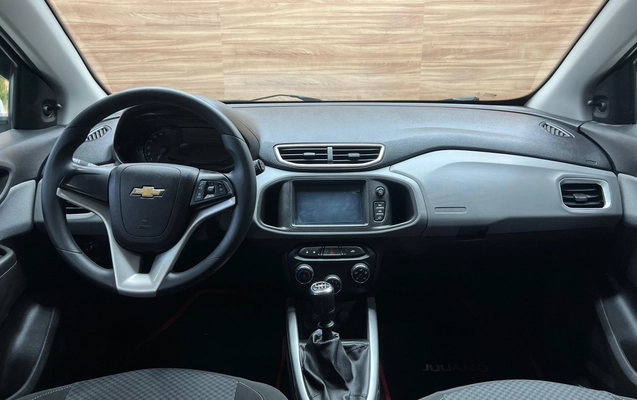 imagem-https://www.socarrao.com.br/sc-vehicle-images-prod/2198956/1785157362804-7dzghznTClEIAHlBu4XsKggAbd82pugl.jpg