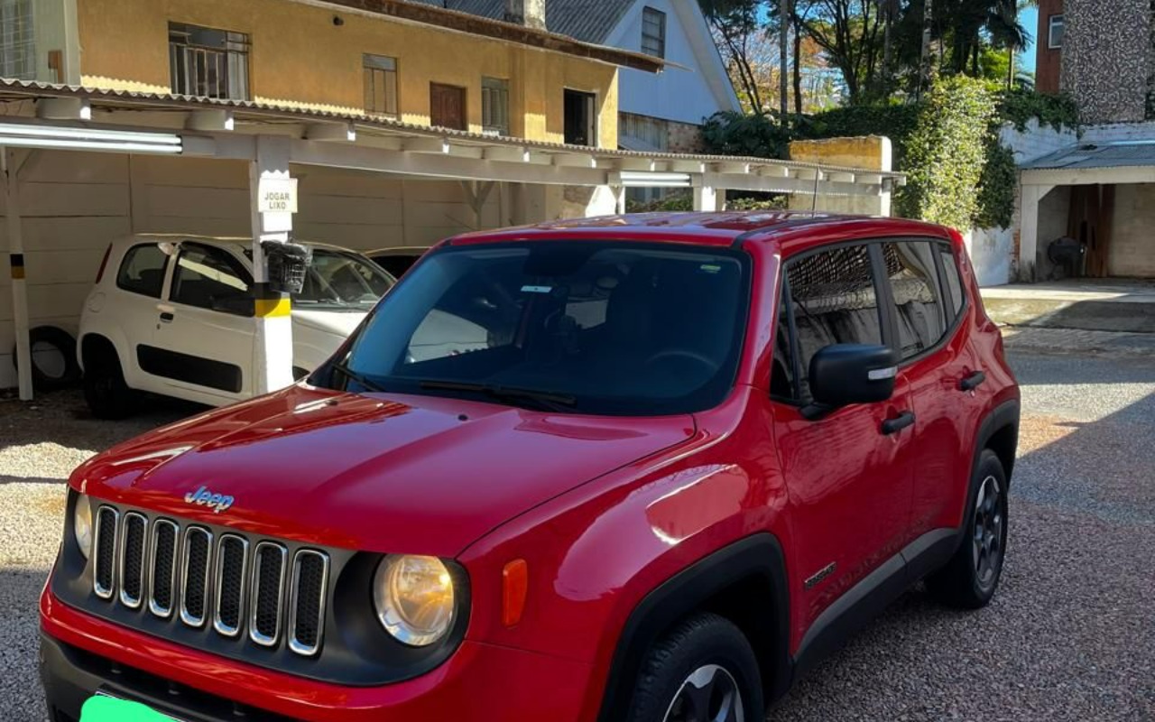 Jeep Renegade 2016 Vermelho — foto 1 de 3