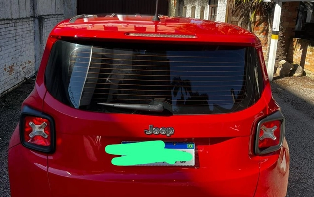 imagem-https://www.socarrao.com.br/sc-vehicle-images-prod/2198998/1781869416758-amVlcDEzLmpwZw.jpg