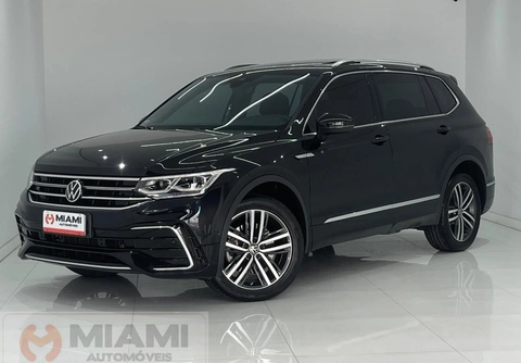 Volkswagen Tiguan 2025 Preto — foto 1 de 3