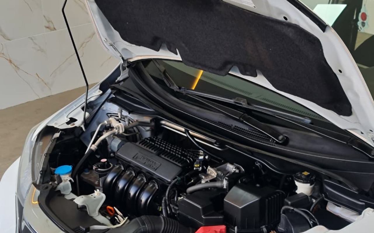 imagem-https://www.socarrao.com.br/sc-vehicle-images-prod/2199687/1786568431043-MTguanBn.jpg