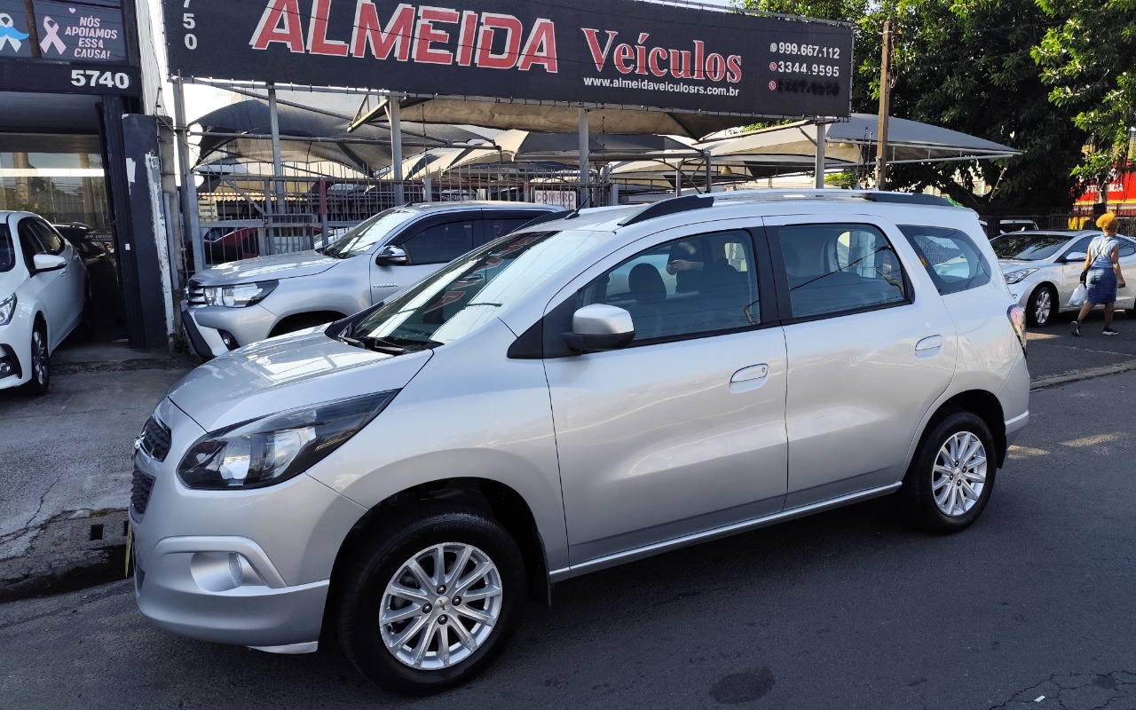 Chevrolet Spin LTZ 1.8 8V Econo.Flex 5p Aut. na cor Prata no Porto Alegre / RS - 2199913