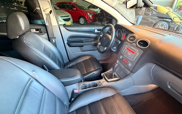 imagem-https://www.socarrao.com.br/sc-vehicle-images-prod/2200149/1781793605431-08d2adee-30f6-4845-949c-37b2c9a8b651.jpg