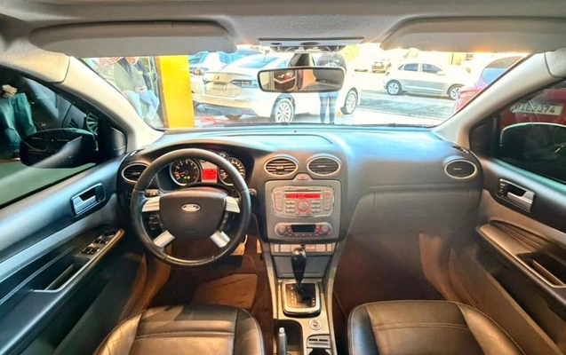 imagem-https://www.socarrao.com.br/sc-vehicle-images-prod/2200149/1781793605438-6d5b6899-2b3a-4ac7-b125-4ad0cff28ff1.jpg
