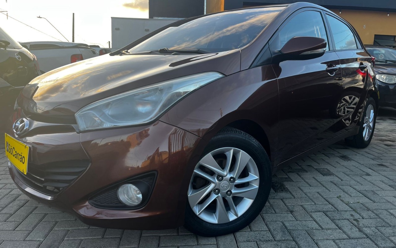 Hyundai HB20 Premium 1.6 Flex 16V Aut. na cor Marrom em Curitiba / PR - 2200621