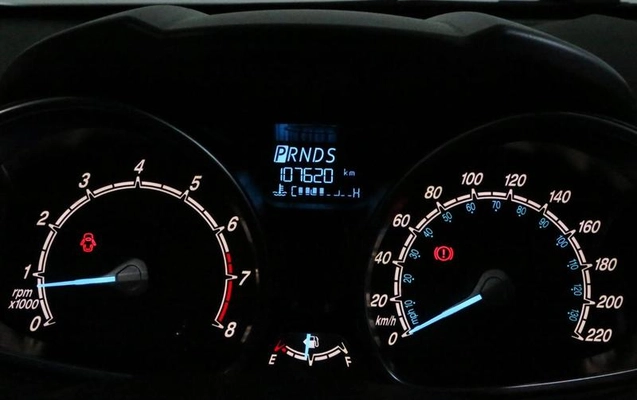 imagem-https://www.socarrao.com.br/sc-vehicle-images-prod/2200949/1787844927410-7887611_14_B_03ff9d8d0d.jpeg