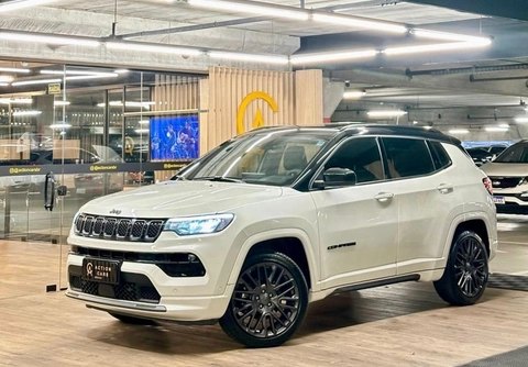 Jeep Compass 2023 Branco — foto 1 de 3