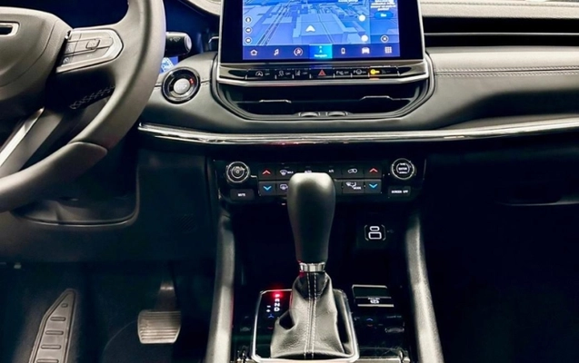 imagem-https://www.socarrao.com.br/sc-vehicle-images-prod/2201134/1784219285241-DVMmugXXltmHkqYp1ETBuqcL7Xm0CNVm.jpg
