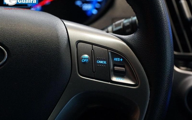 imagem-https://www.socarrao.com.br/sc-vehicle-images-prod/2201294/1792001499932-8198619_12_B_278edd413b.jpeg