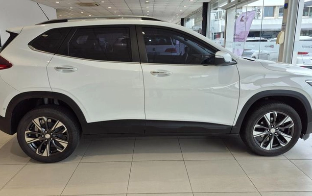imagem-https://www.socarrao.com.br/sc-vehicle-images-prod/2202330/1789222334606-8199550_16_B_e5e7653d97.jpeg