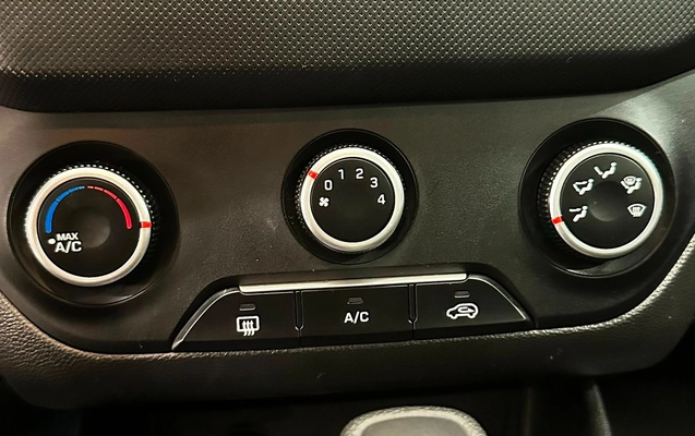 imagem-https://www.socarrao.com.br/sc-vehicle-images-prod/2202363/1781803674147-6e5096d1-5cc8-4909-b2d3-b1712a95eadc.jpg