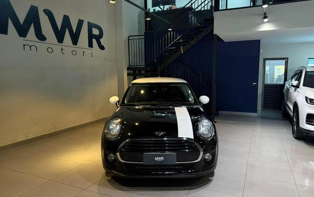 imagem-https://www.socarrao.com.br/sc-vehicle-images-prod/22025/1789216395495-7446884_2_B_c166afbcff.jpeg