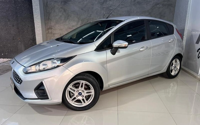 imagem-https://www.socarrao.com.br/sc-vehicle-images-prod/2202704/1787340536084-8194859_0_B_aaa2a9d710.jpeg