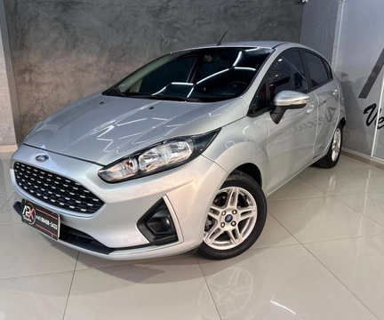 Ford Fiesta 1.6 16V Flex Mec. 5p 2018 Prata — foto 1 de 3