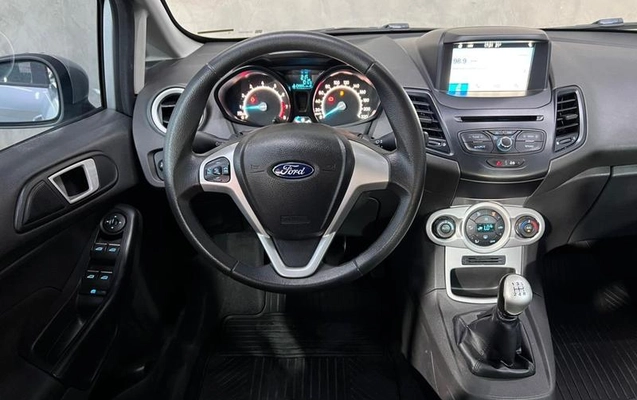 imagem-https://www.socarrao.com.br/sc-vehicle-images-prod/2202704/1787340536086-8194859_11_B_25a4fbf3ff.jpeg