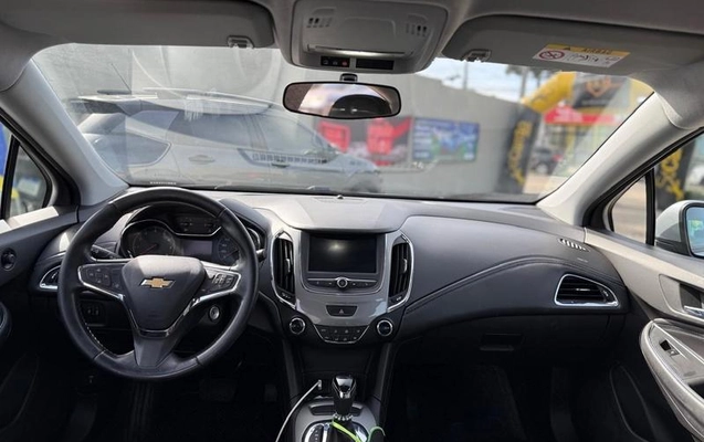 imagem-https://www.socarrao.com.br/sc-vehicle-images-prod/2202756/1789664526690-8199823_1_B_47d402866a.jpeg