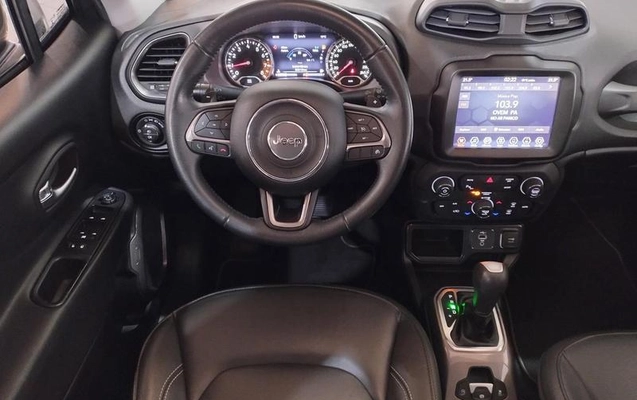 imagem-https://www.socarrao.com.br/sc-vehicle-images-prod/2202803/1789306409760-8199950_10_B_08623fc445.jpeg
