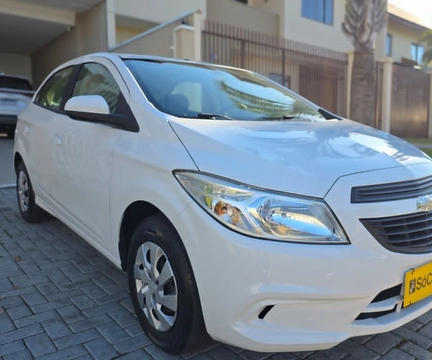 Chevrolet Onix 2015 Branco — foto 1 de 3
