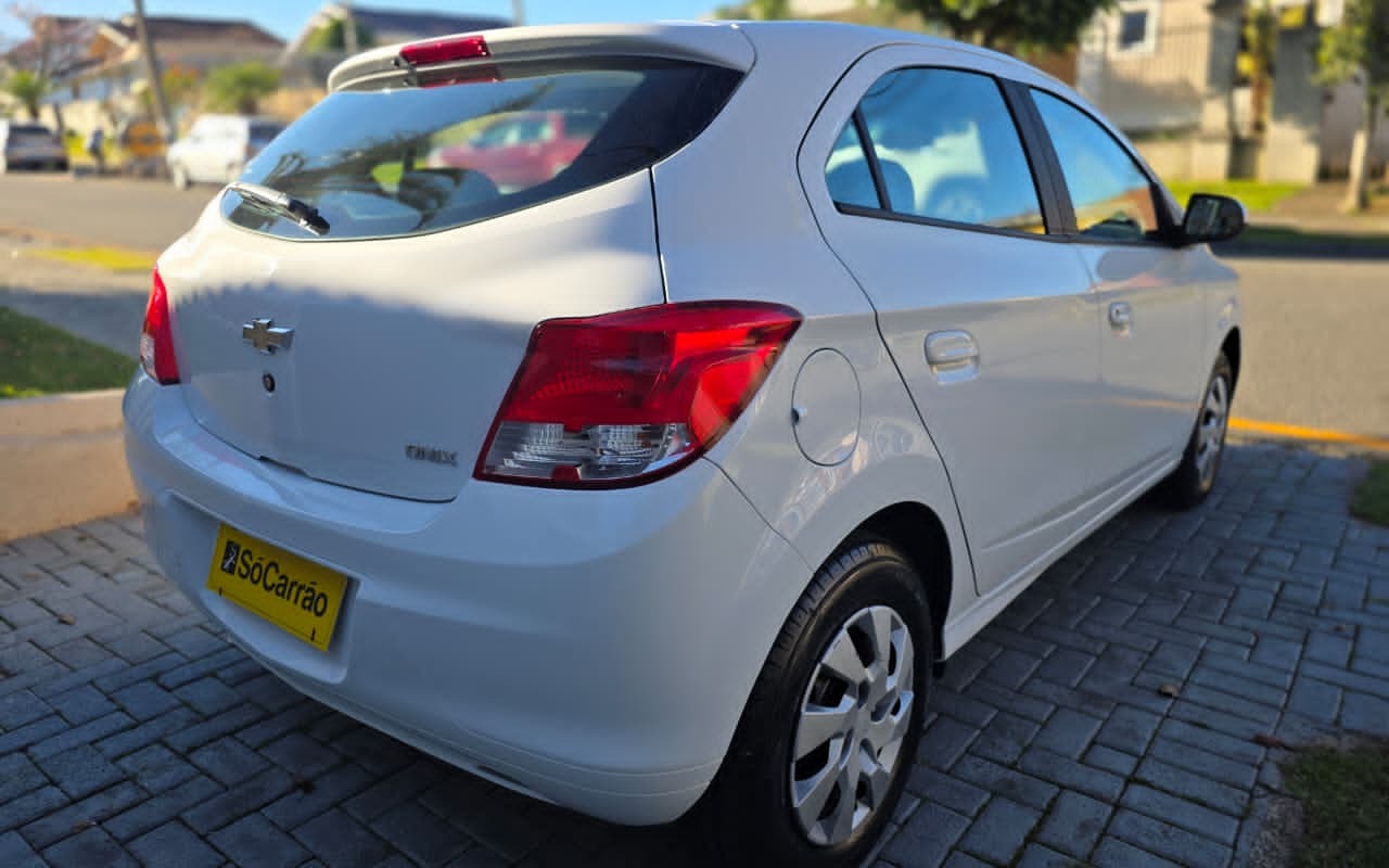 imagem-https://www.socarrao.com.br/sc-vehicle-images-prod/2203242/1781807512086-SU1HLTIwMjYwNjE4LVdBMDAzMy5qcGc.jpg