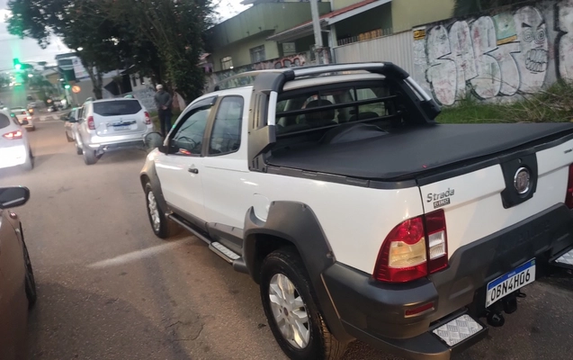 imagem-https://www.socarrao.com.br/sc-vehicle-images-prod/2203634/1781808475465-SU1HXzIwMjYwNjExXzE3NDI1NDQyMS5qcGc.jpg