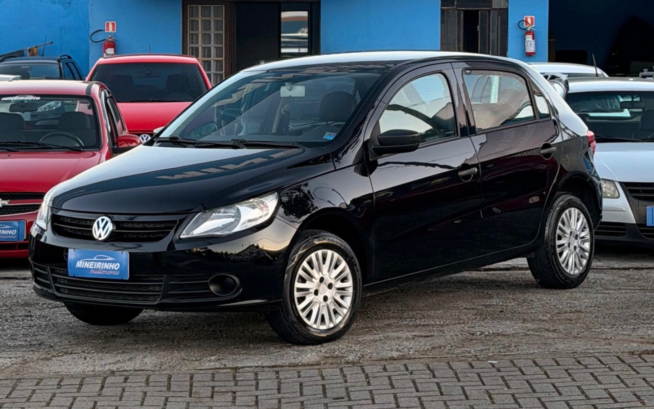 Volkswagen Gol (novo) 1.0 Mi Total Flex 8V 4p na cor Preto em Pinhais / PR - 2203651
