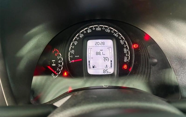 imagem-https://www.socarrao.com.br/sc-vehicle-images-prod/2203656/1786801758330-8200312_0_B_54943d06ae.jpeg