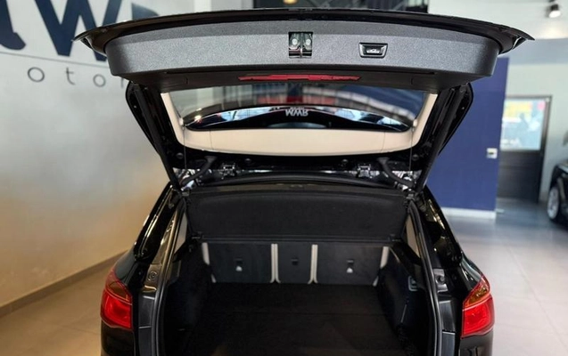 imagem-https://www.socarrao.com.br/sc-vehicle-images-prod/22037/1789150236686-7699147_18_B_b3debf2066.jpeg