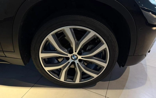 imagem-https://www.socarrao.com.br/sc-vehicle-images-prod/22037/1789150236687-7699147_8_B_d2716ca52d.jpeg