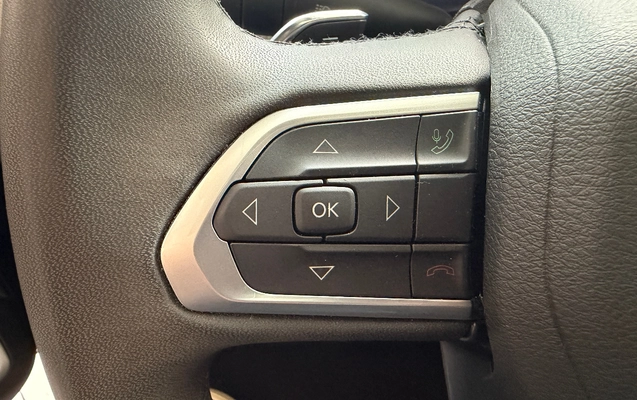 imagem-https://www.socarrao.com.br/sc-vehicle-images-prod/2203896/1781810248305-MjAyNjA2MThfMTgwOTU0MjI0X2lPUy5qcGc.jpg