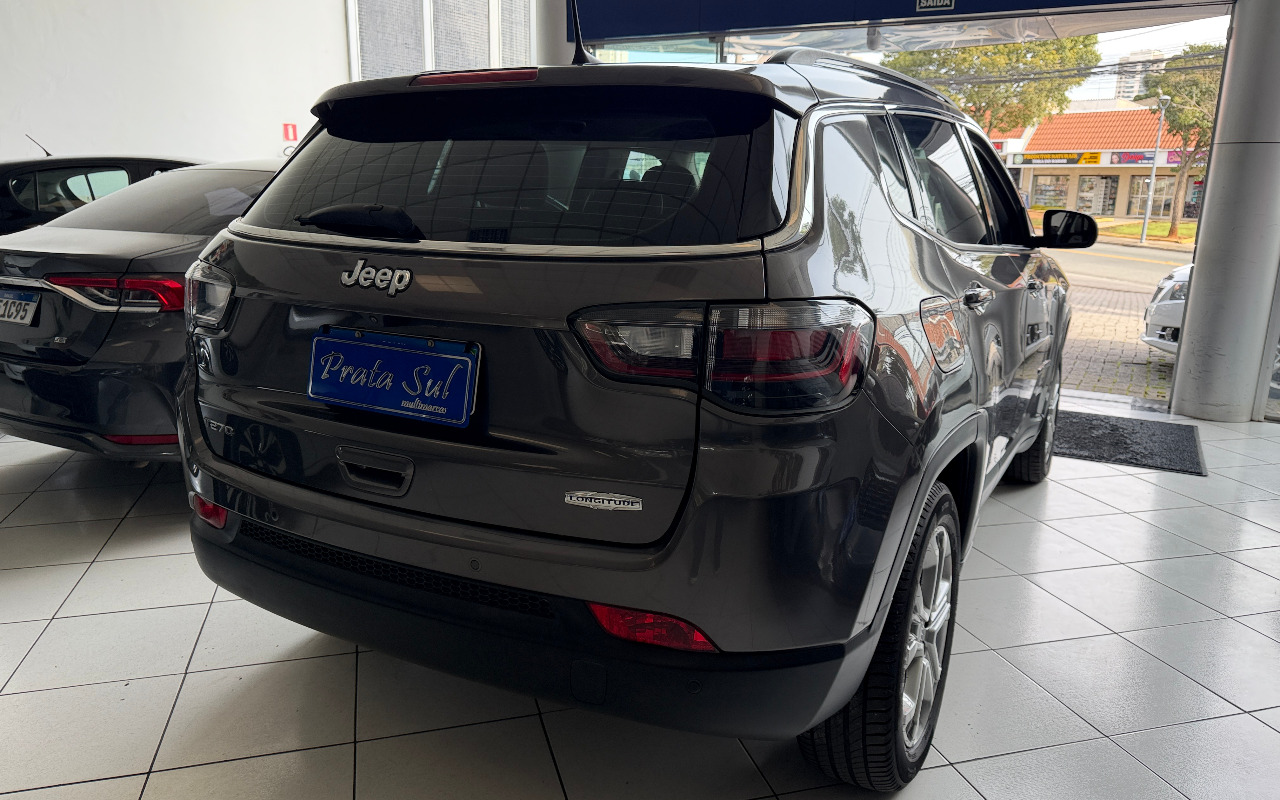 imagem-https://www.socarrao.com.br/sc-vehicle-images-prod/2203896/1781810248840-MjAyNjA2MThfMTgxMTI0NTY3X2lPUy5qcGc.jpg