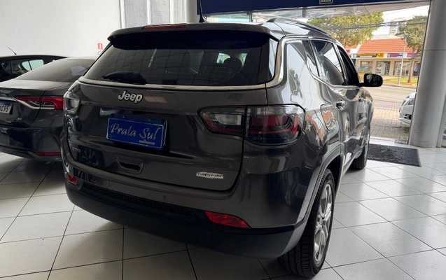 imagem-https://www.socarrao.com.br/sc-vehicle-images-prod/2203896/1781810248840-MjAyNjA2MThfMTgxMTI0NTY3X2lPUy5qcGc.jpg
