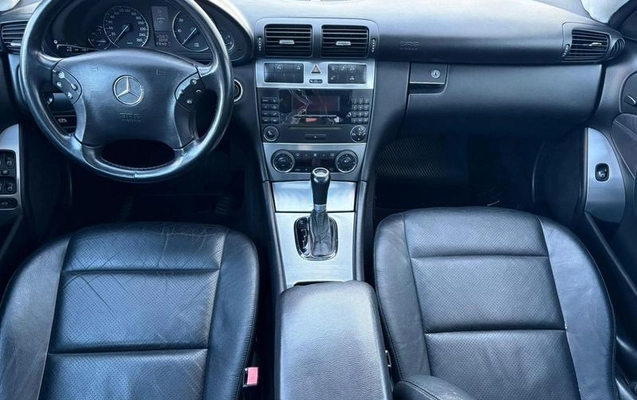 imagem-https://www.socarrao.com.br/sc-vehicle-images-prod/2204159/1788531836299-8200198_1_B_926d339729.jpeg