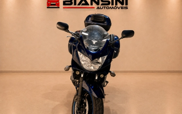 imagem-https://www.socarrao.com.br/sc-vehicle-images-prod/2204237/1781811458536-jqCLXeYH8lsteNY0Dn93kJIVcLEhtQKx.jpg