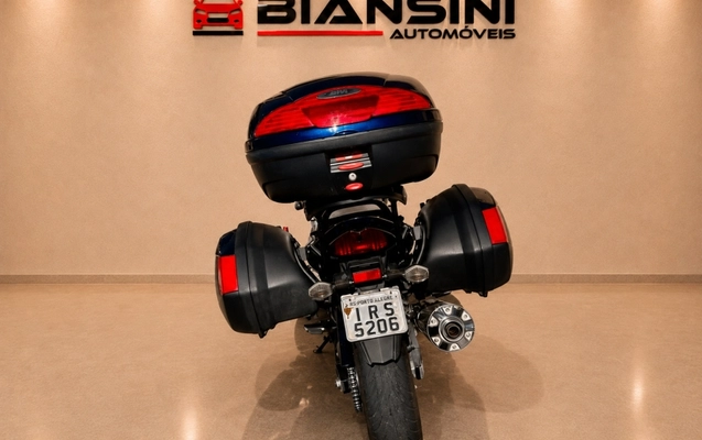 imagem-https://www.socarrao.com.br/sc-vehicle-images-prod/2204237/1781811458537-BITB6SgHVyIQtXDaad2DpFcqEt9e0A6f.jpg