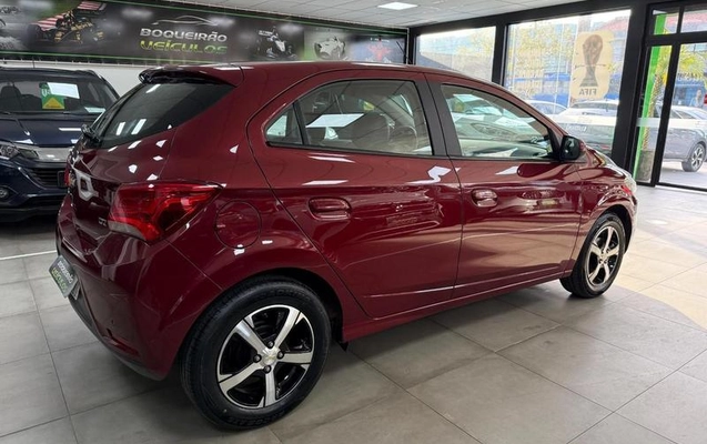 imagem-https://www.socarrao.com.br/sc-vehicle-images-prod/2204349/1788898456370-8122618_5_B_c1c796f0e5.jpeg