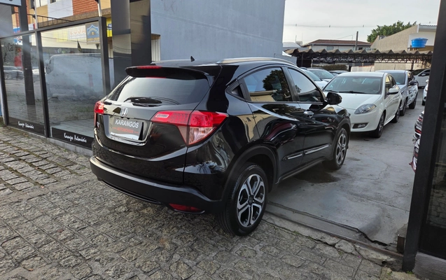 imagem-https://www.socarrao.com.br/sc-vehicle-images-prod/2204592/1781812450327-f7e2f111-4265-4ad8-a47b-b09772c40253.jpg