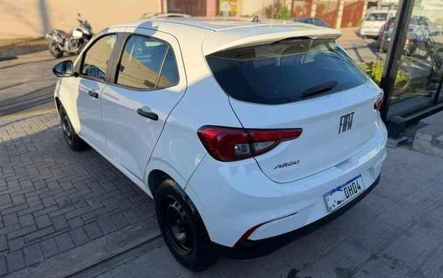 imagem-https://www.socarrao.com.br/sc-vehicle-images-prod/2204615/1789220448627-8065459_7_B_78e98b25b7.jpeg
