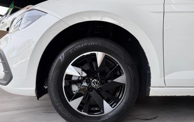 imagem-https://www.socarrao.com.br/sc-vehicle-images-prod/2204624/1785351415869-8180937_11_B_ffe51752ae.jpeg