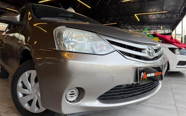 imagem-https://www.socarrao.com.br/sc-vehicle-images-prod/2204752/1785329165811-8173368_8_B_80c1307b1a.jpeg