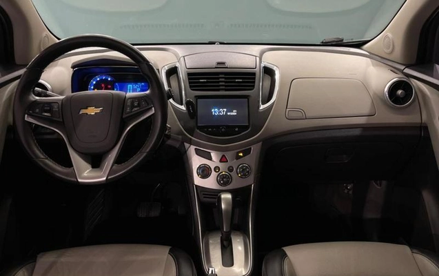 imagem-https://www.socarrao.com.br/sc-vehicle-images-prod/2204924/1790185931179-8129496_11_B_5878c997bf.jpeg