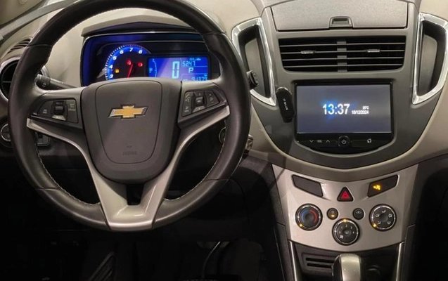 imagem-https://www.socarrao.com.br/sc-vehicle-images-prod/2204924/1790185931181-8129496_13_B_fca7a527ff.jpeg