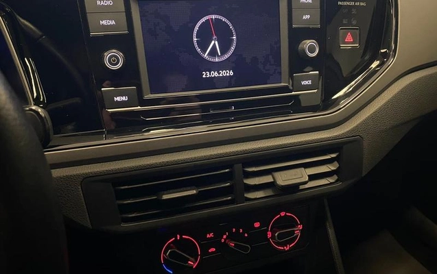 imagem-https://www.socarrao.com.br/sc-vehicle-images-prod/2204969/1790970520986-8201200_1_B_e1f80dc135.jpeg