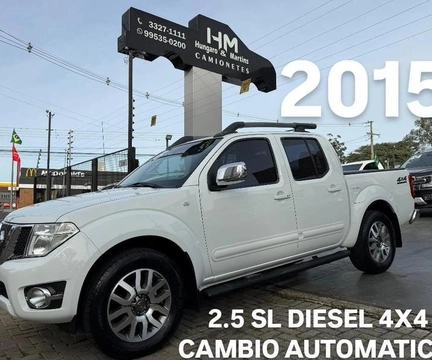 Nissan Frontier 2015 Branco — foto 1 de 3