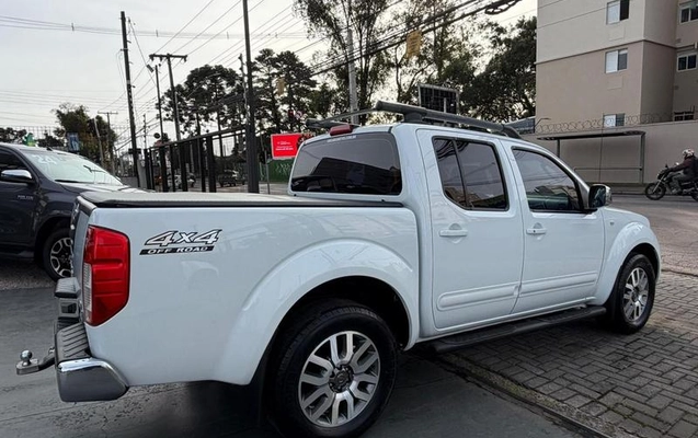 imagem-https://www.socarrao.com.br/sc-vehicle-images-prod/2204975/1784227052683-8200667_3_B_236514606c.jpeg