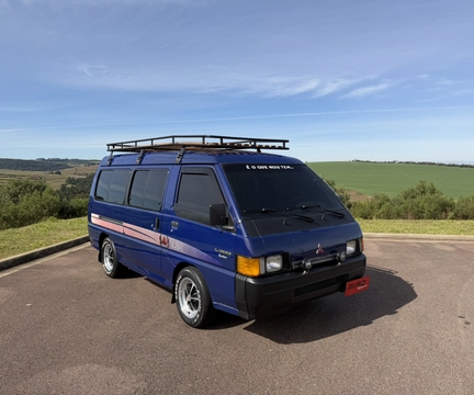 Mitsubishi L300 1996 Azul — foto 1 de 3