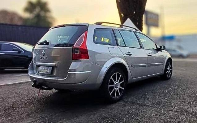 imagem-https://www.socarrao.com.br/sc-vehicle-images-prod/2205141/1788445848995-8201257_0_B_20a9ed87bf.jpeg