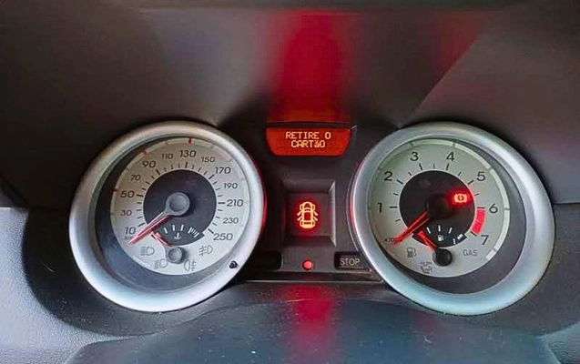 imagem-https://www.socarrao.com.br/sc-vehicle-images-prod/2205141/1788445849008-8201257_9_B_aaa77ff0d3.jpeg